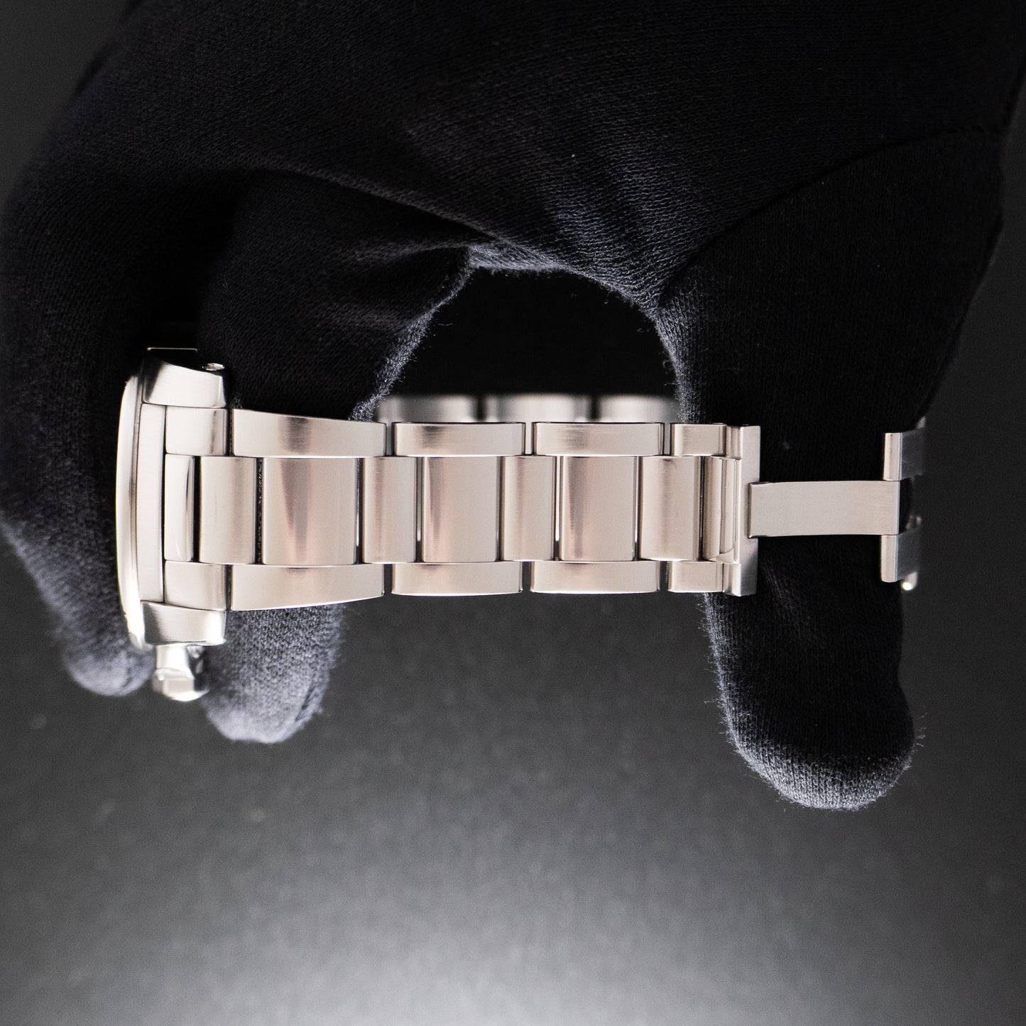 Cartier Calibre de Cartier W7100015 – 42mm Stainless Steel, 1904-PS MC