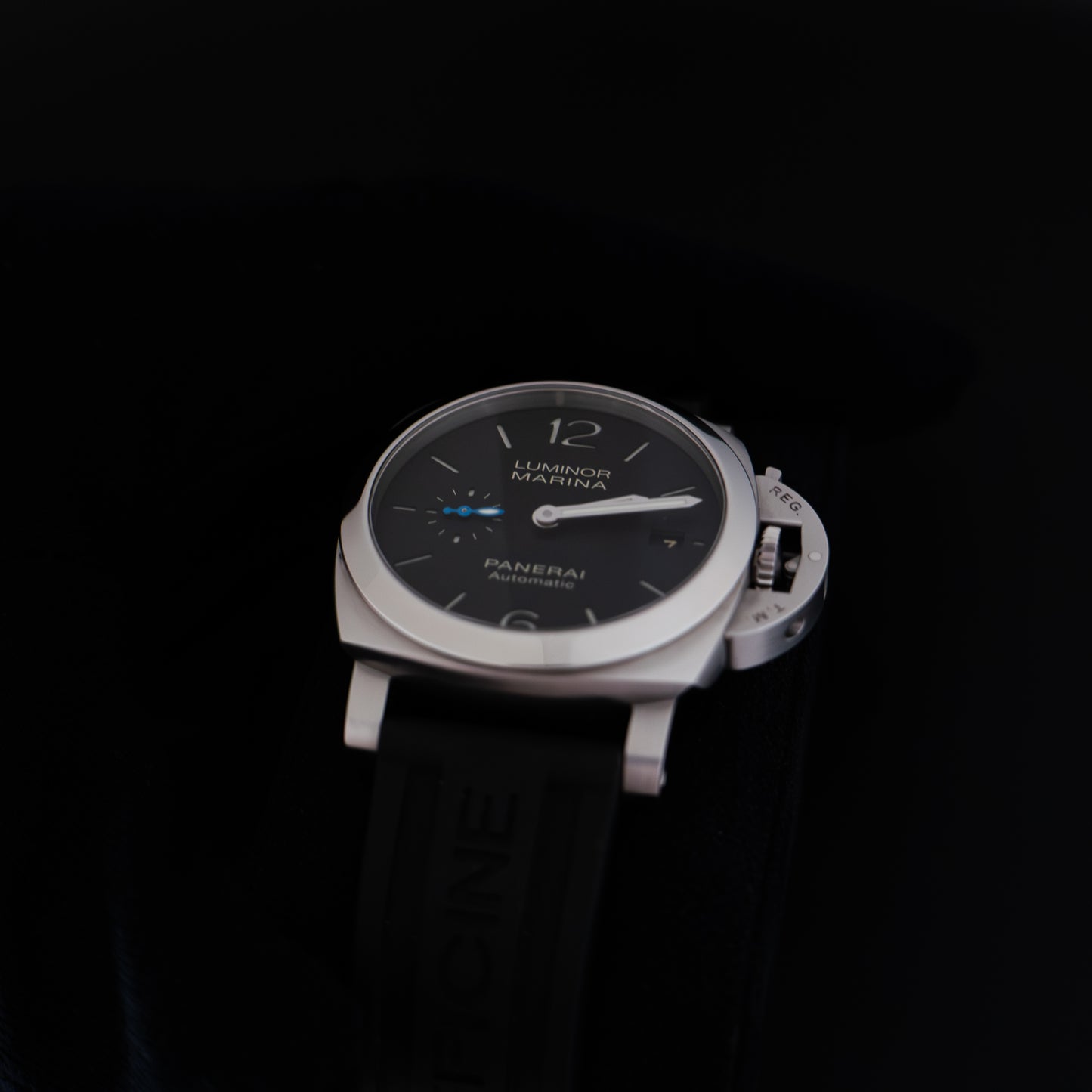 2022 Panerai Luminor Due PAM01372 – Black Dial, 40mm, Limited Edition (#154/1500)
