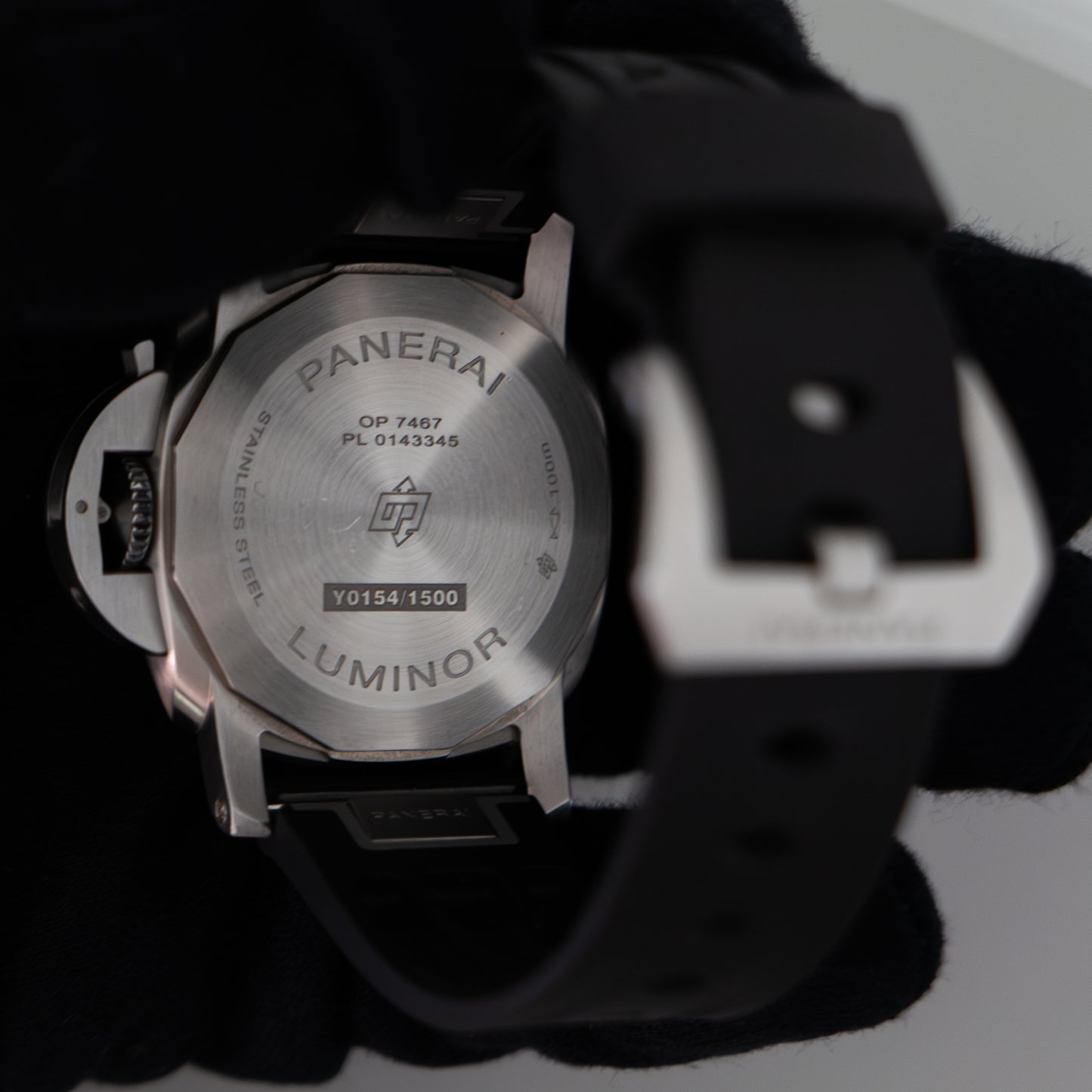 2022 Panerai Luminor Due PAM01372 – Black Dial, 40mm, Limited Edition (#154/1500)